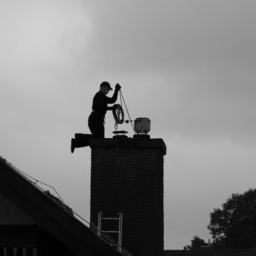 Hvad koster en skorstensfejer i timen?
