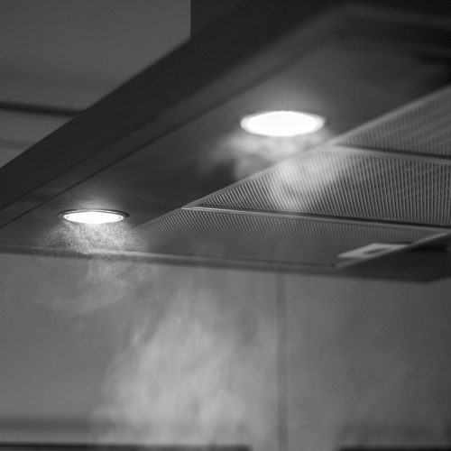 Montering af emhætte