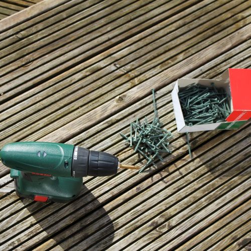 Slibning af træterrasse